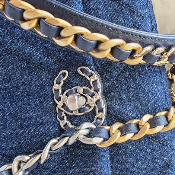 Chanel 19 Flap bag Denim Dark blue - Picture 4 of 15